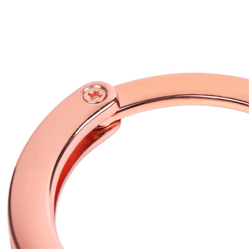 Esposas Oro Rosa con Llaves de Calavera - Imagen 7